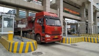 深圳東莞保稅物流園轉廠一日游報關流程與貿易代理服務詳解