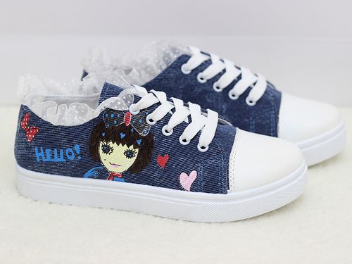 工廠批發2014春季新款潮女鞋時尚涂鴉娃娃帆布鞋蕾絲系帶學生鞋子圖片