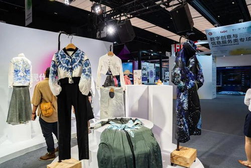 省長點贊 支柱產業煥新彩,服裝產品斬獲省長杯金獎